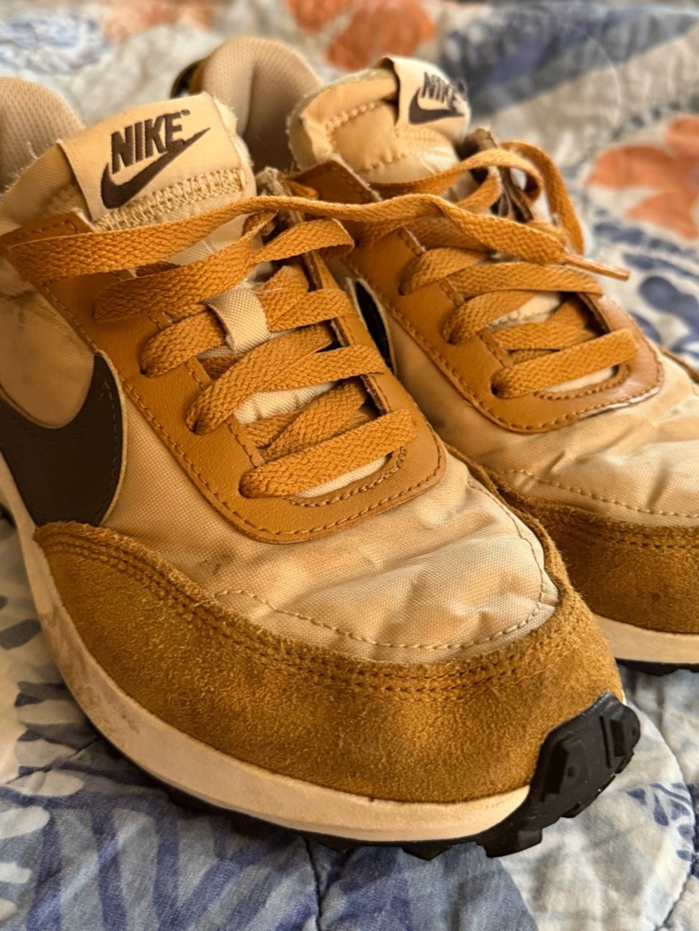 Nike Wheat and Brown Low-Top Suede Runner